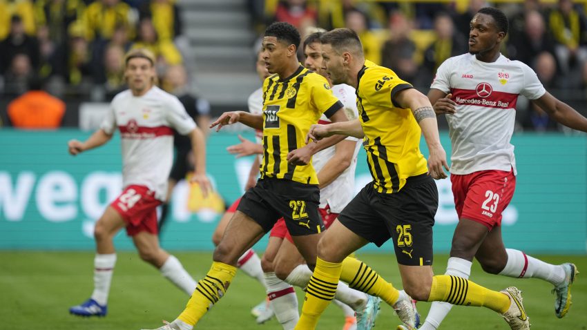 Borussia Dortmund blow as Niklas Suele ruled out for two months with calf injury