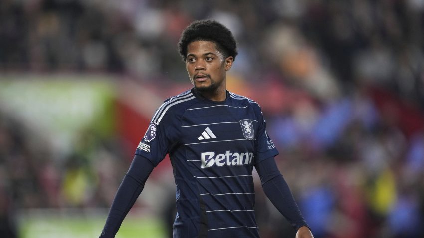 Roma sign Leon Bailey on loan from Aston Villa