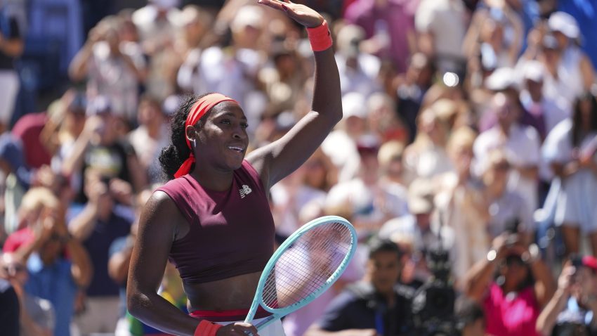 Coco Gauff back in form with easy win over Frech at US Open