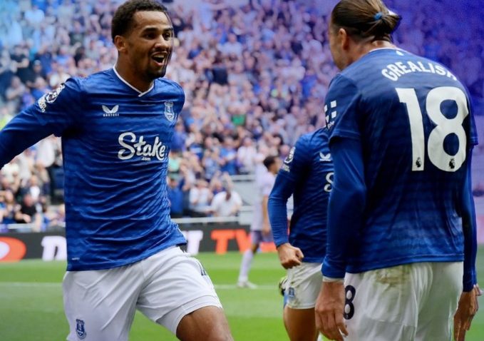 Grealish shines as Everton christen new home with Brighton win