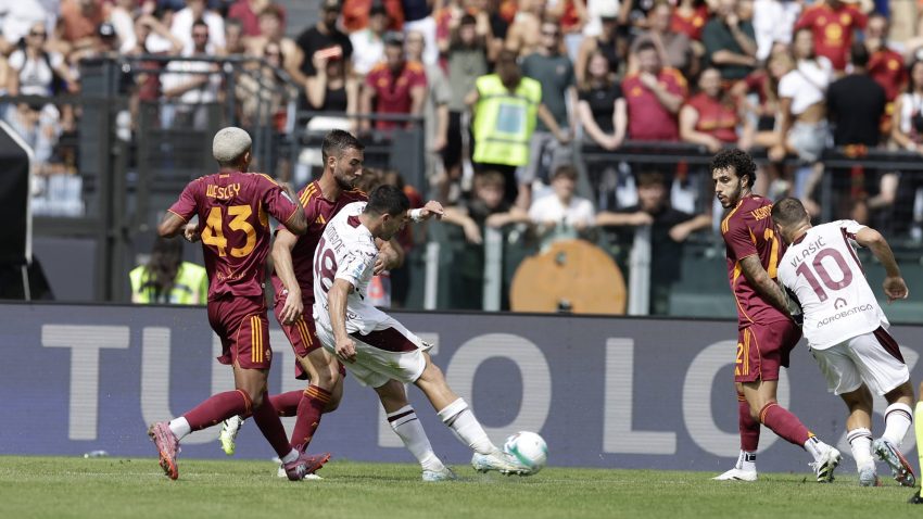 Torino hand Roma first defeat under Gasperini