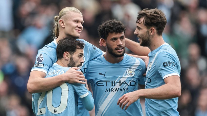 City smash five past Burnley at the Etihad