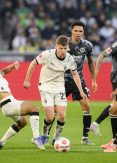 Watch: Eintracht Frankfurt with an unmissable 6-4 victory at Borussia Mönchengladbach 