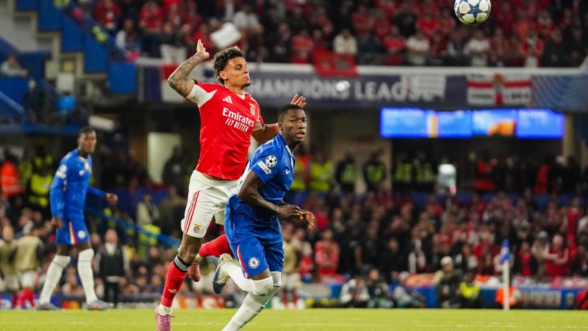 Chelsea edge Benfica as Mourinho’s Stamford Bridge return falls flat