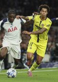 Tottenham hang on to edge Villarreal on Champions League return