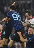 Inter start strong with victory in Amsterdam