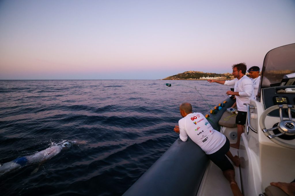 World Record Swimmer Neil Agius Begins Day 2 Of Seven Marathons In Seven Days Around Malta’s Island Of Gozo | Maltasport.mt