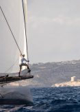 Fast finishers versus the Lampedusa lockdown