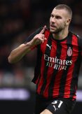 Watch: Milan secure full points against Roma thanks to Pavlović as Mike Maignan saves penalty