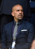 Juan Sebastian Veron banned for refusing guard of honour