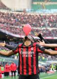 Nkunku double bursts Verona bubble as Milan cruise clear at the top