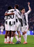 Juventus look to close gap on Roma in crucial Serie A match