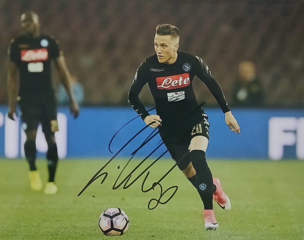 Memorabilia For Charity Malta Teams Up With Hospice Malta To Support Patients And Families | Maltasport.mt