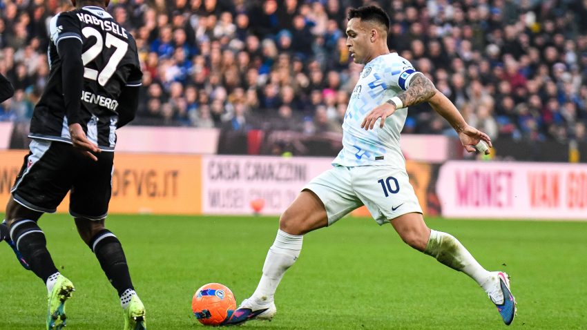Inter edge past Udinese to stay top as Lautaro seals narrow win