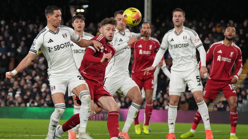 Dramatic finish sees Fulham grab late point against Liverpool