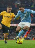 Man City bounce back with win over Wolves