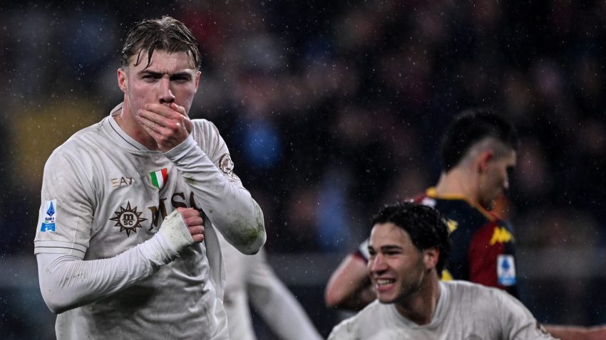 Højlund’s late penalty seals dramatic Napoli win at Genoa
