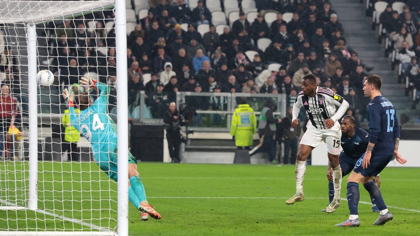 Late Kalulu header denies Lazio win in Turin