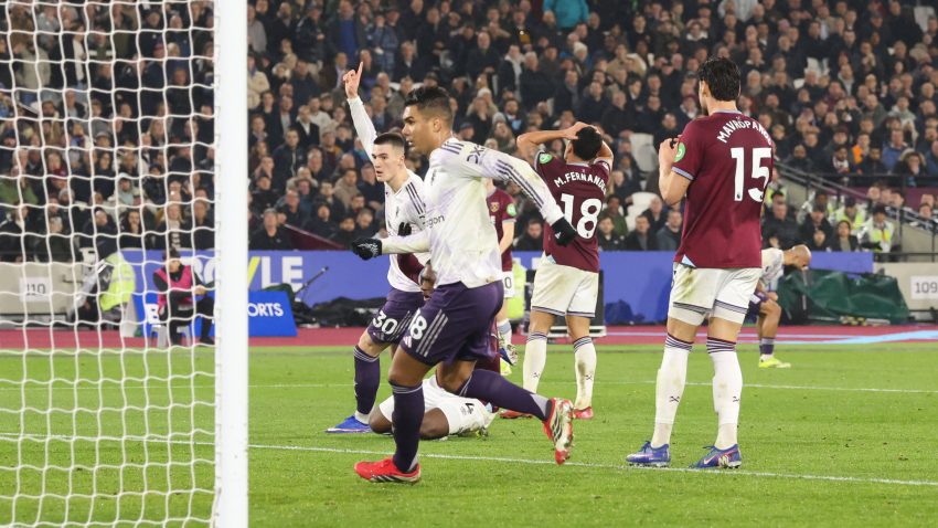 Sesko strikes late as Manchester United rescue point at West Ham