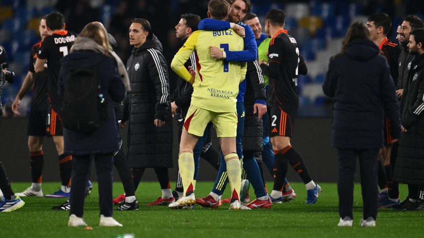 Como stun Napoli on penalties to reach Coppa Italia semi finals