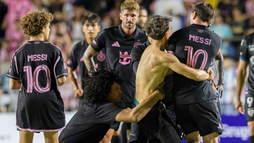 Lionel Messi targeted by pitch invaders during Inter Miami match
