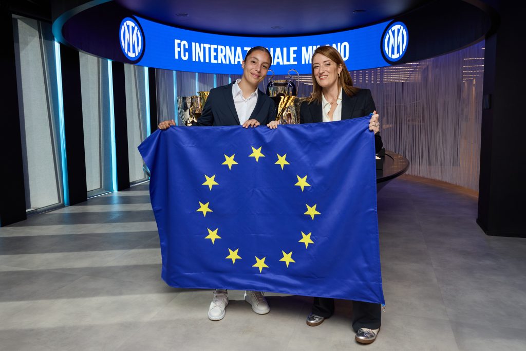 Haley Bugeja Receives Eu Flag From President Metsola At Inter Hq | Maltasport.mt