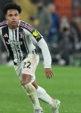 McKennie signs new Juventus contract until 2030