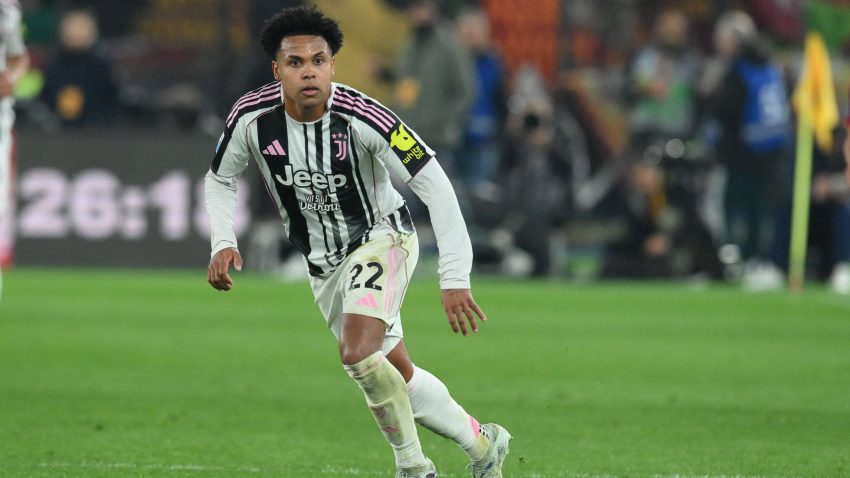 McKennie signs new Juventus contract until 2030