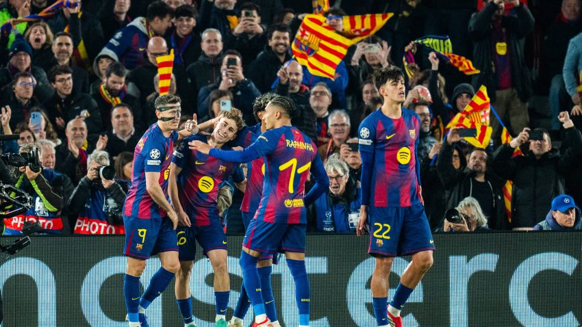 Raphinha runs riot as Barça put seven past helpless Newcastle