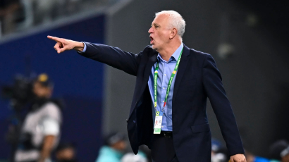 Iraq coach Graham Arnold calls for FIFA to delay World Cup playoff