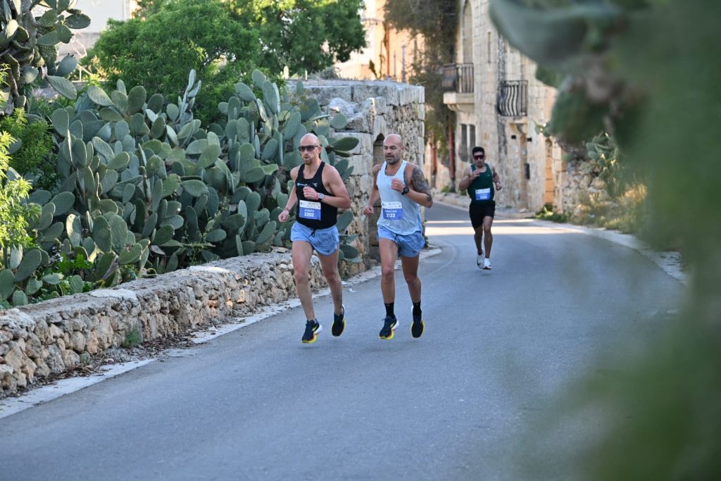Charlton Debono, Karen Vella Take Half Marathon Honours. Joseph Borg, Maria Buttigieg Win 10K. | Maltasport.mt
