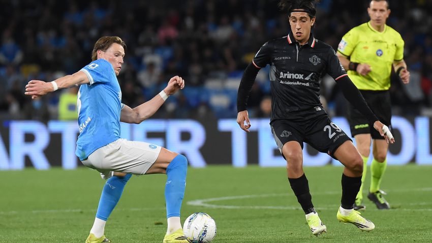 Napoli thrash Cremonese as Inter’s title celebrations are put on hold