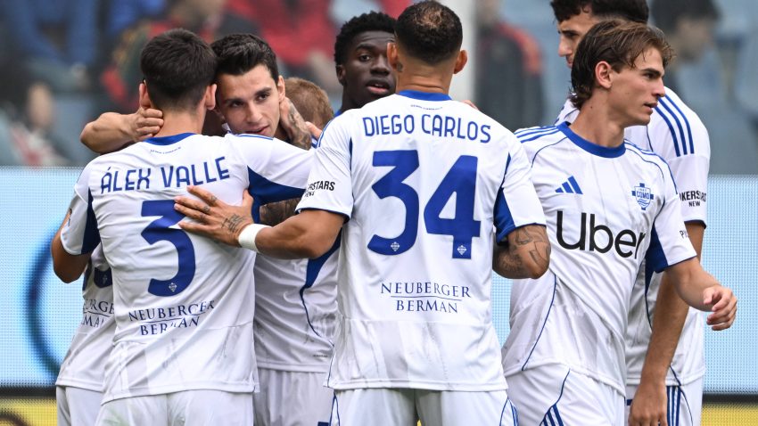 Como bounce back with win over Genoa