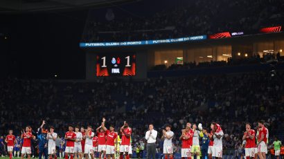 Nottingham Forest reach semi-finals after narrow win