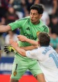 Zaragoza goalkeeper Andrada handed 13 match ban after punching opponent