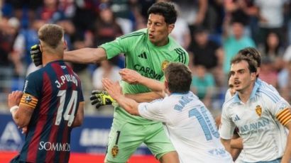 Zaragoza goalkeeper Andrada handed 13 match ban after punching opponent