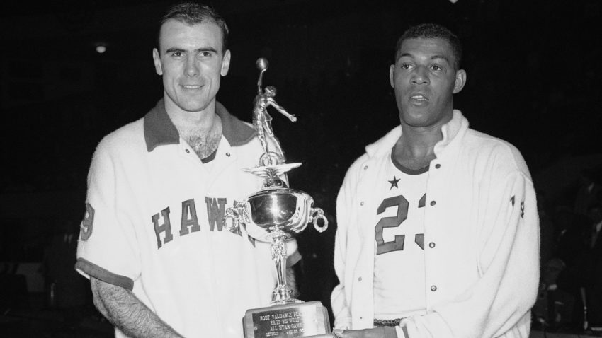 NBA legend Bob Pettit dies aged 93